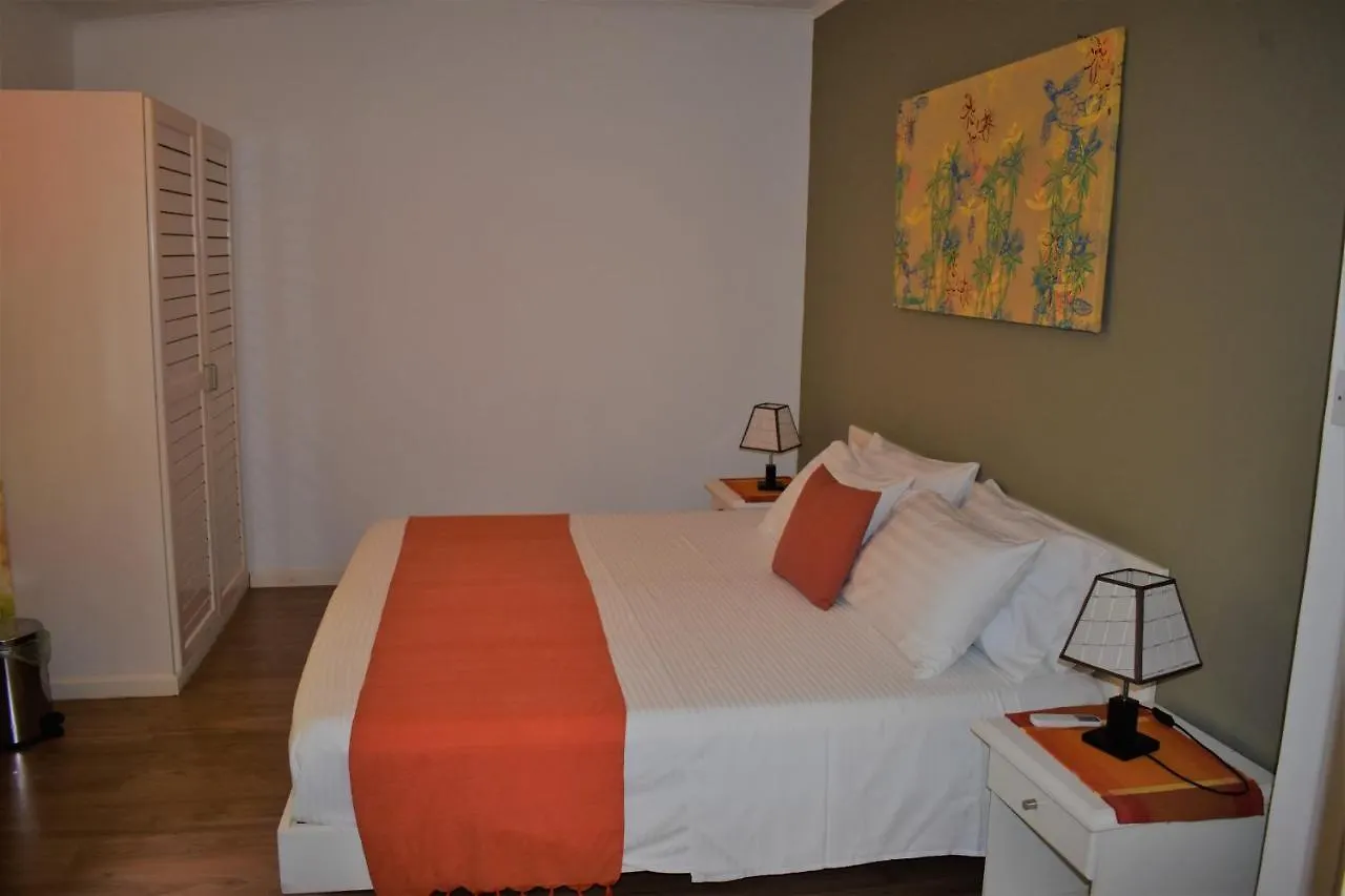 Chalet Sunbird Bungalow Anse Boileau